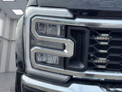 2023 Ford F-450SD King Ranch DRW