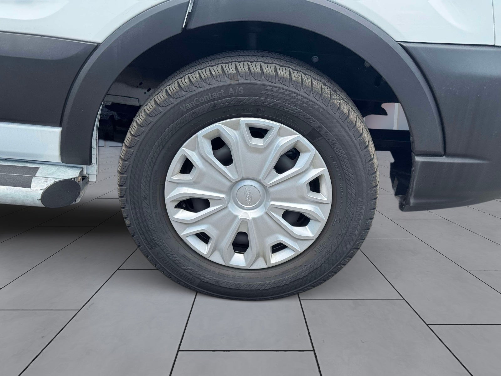 2025 Ford Transit-250 Base