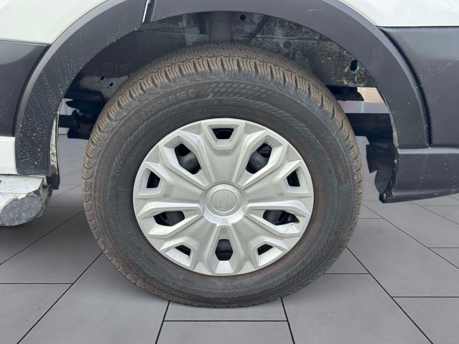2025 Ford Transit-250 Base