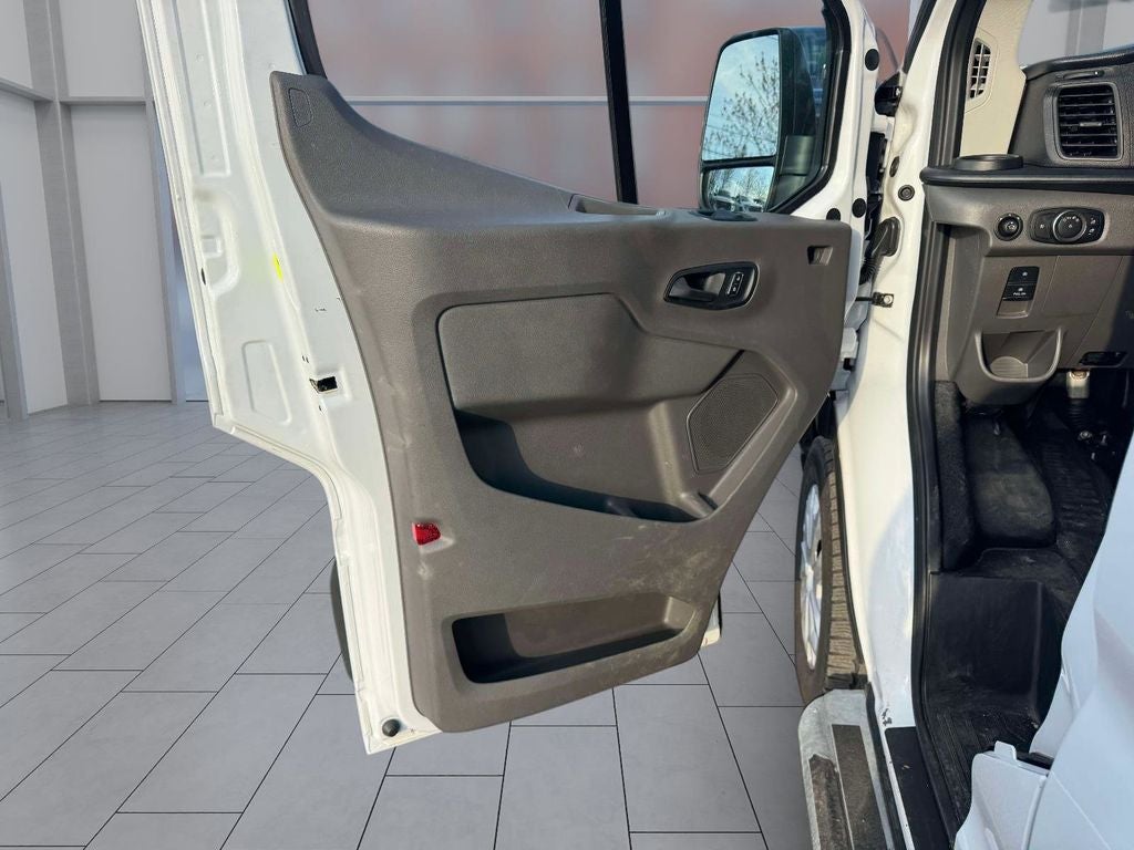 2025 Ford Transit-250 Base