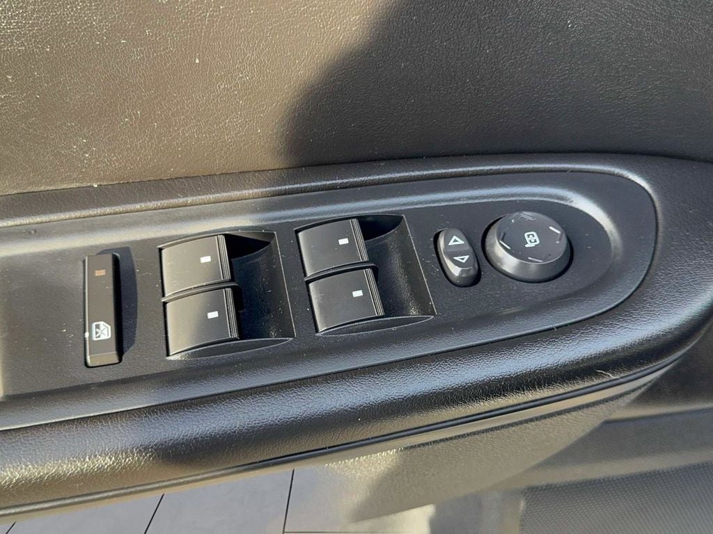 2015 GMC Acadia SLE-2