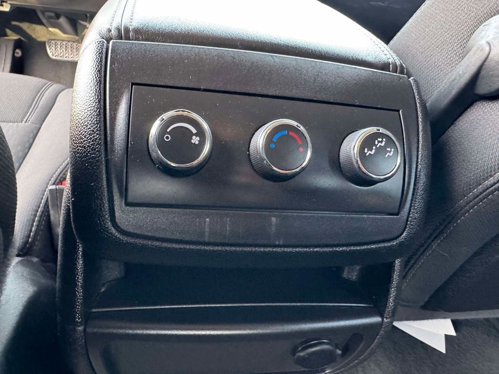 2015 GMC Acadia SLE-2