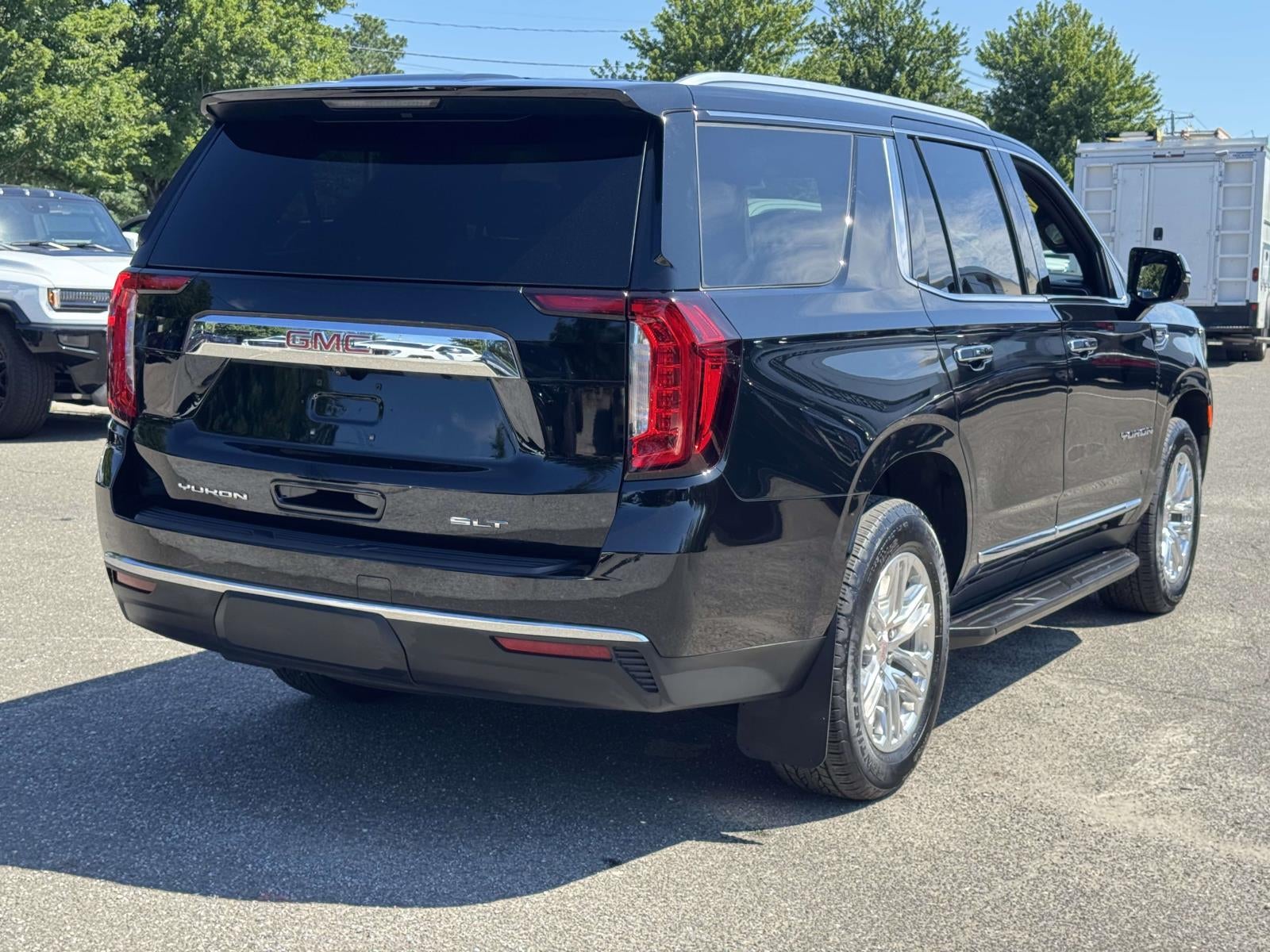 2024 GMC Yukon SLT