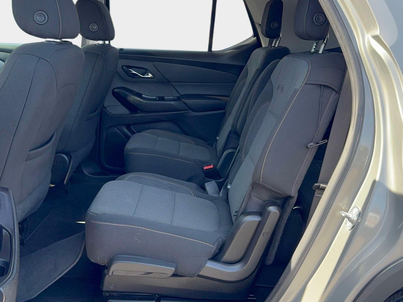 2018 Chevrolet Traverse LT Cloth w/1LT
