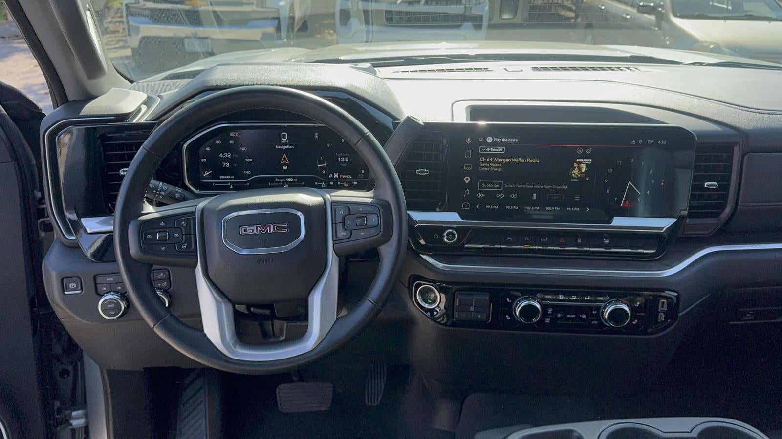 2025 GMC Sierra 1500 SLT