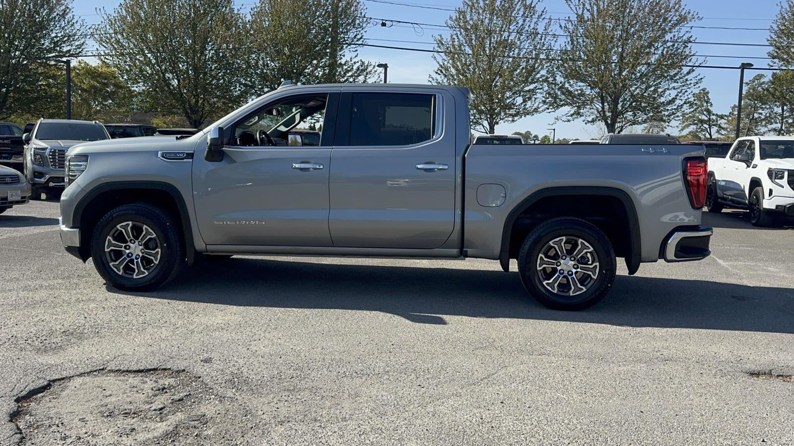 2025 GMC Sierra 1500 SLT