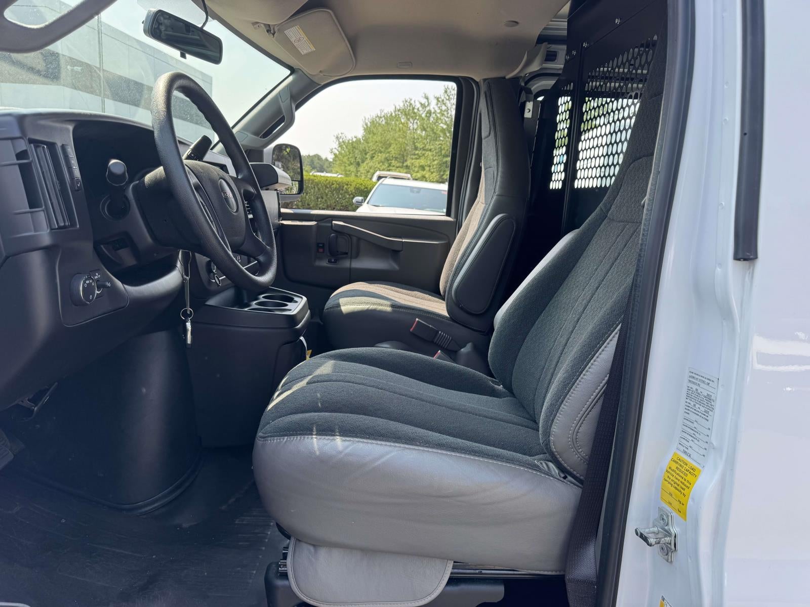 2025 GMC Savana 2500 Work Van