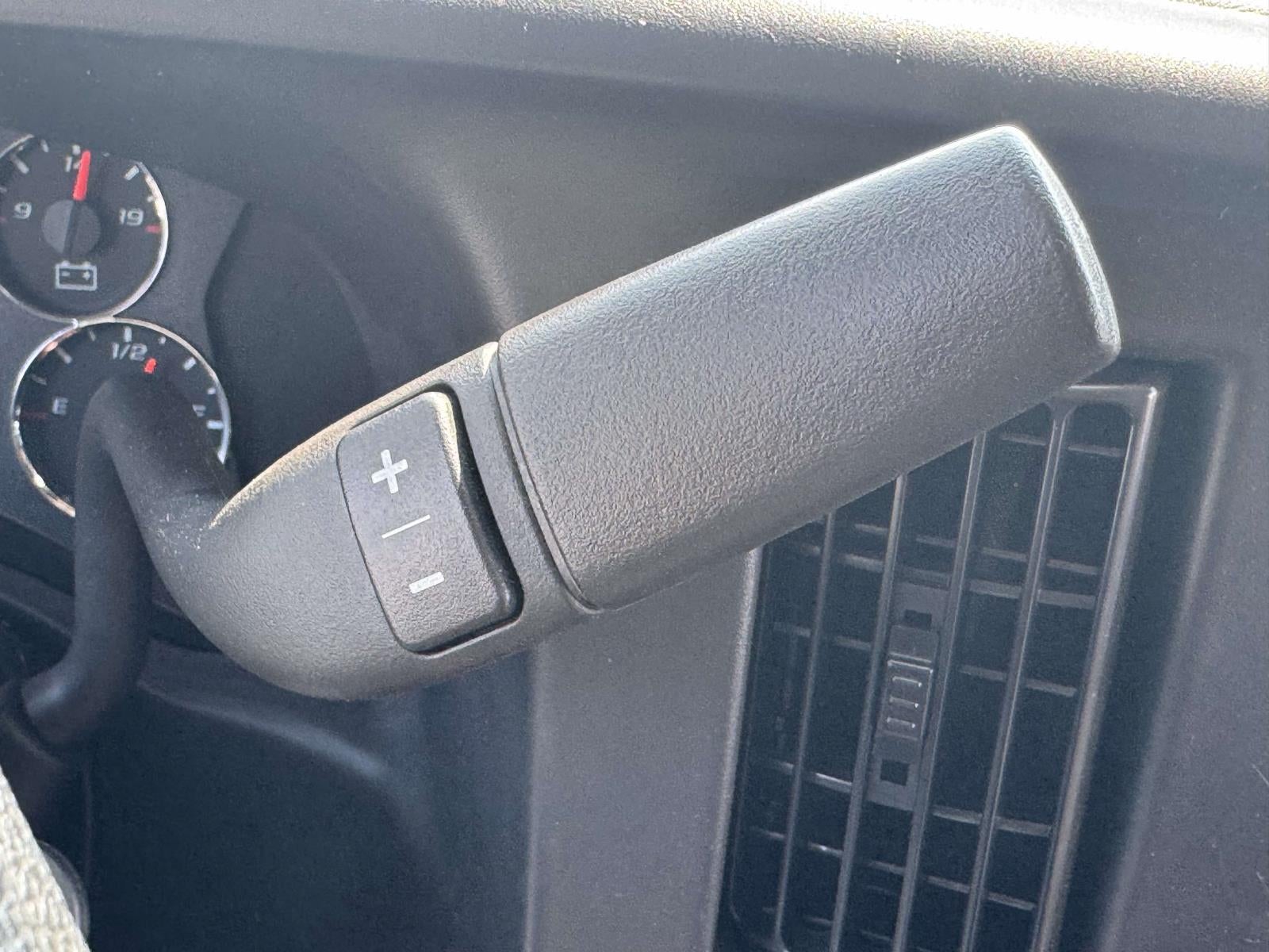 2025 GMC Savana 2500 Work Van
