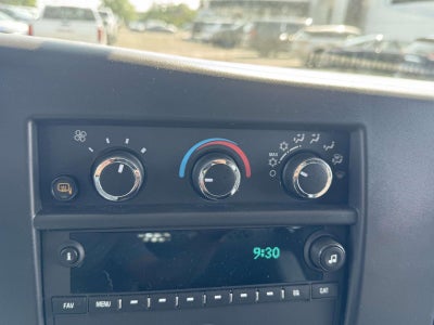 2025 GMC Savana 2500 Work Van