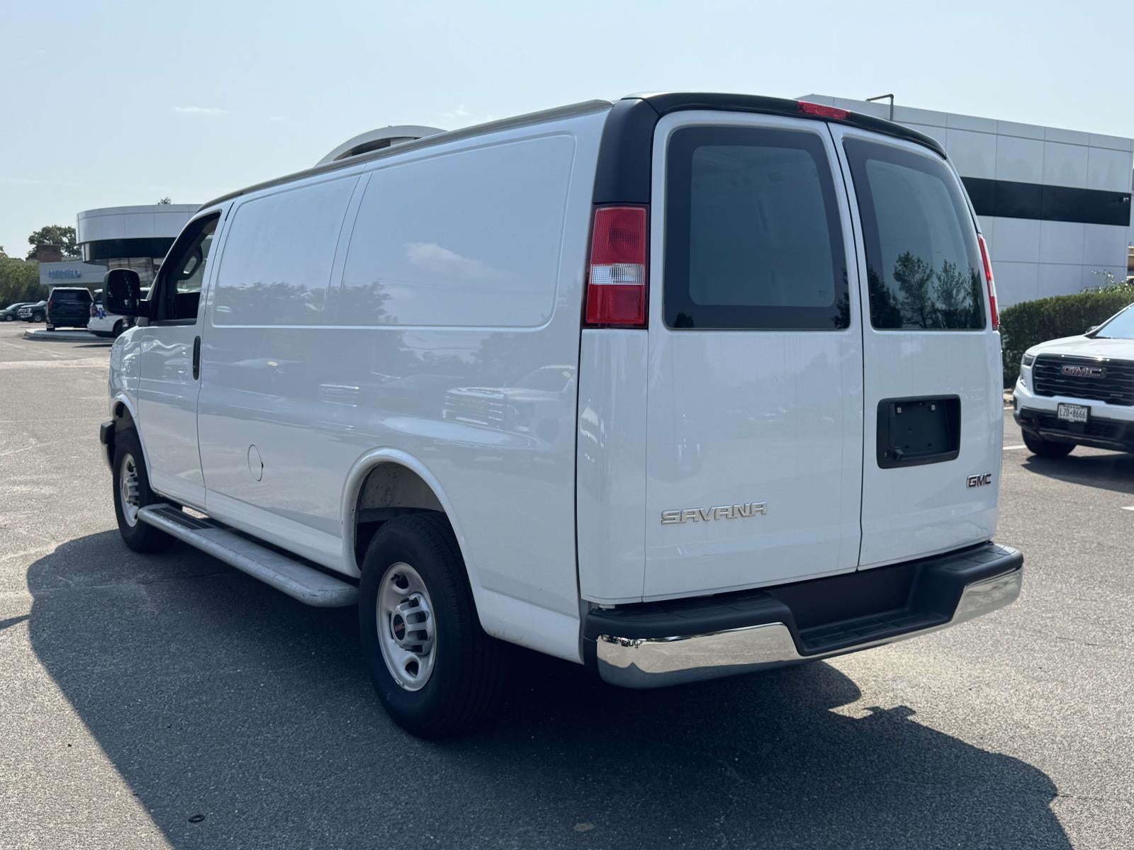 2025 GMC Savana 2500 Work Van