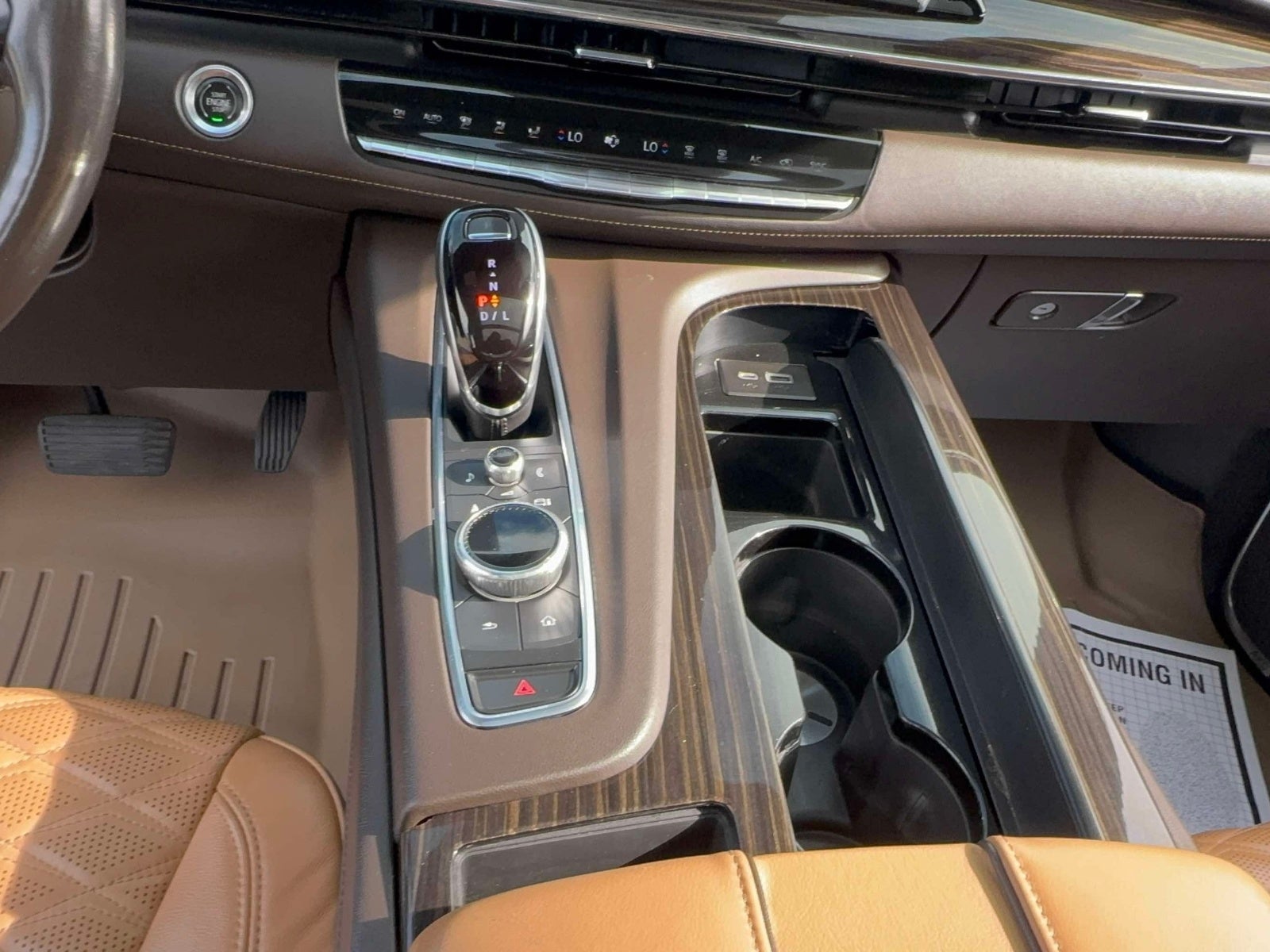 2022 Cadillac Escalade Premium Luxury