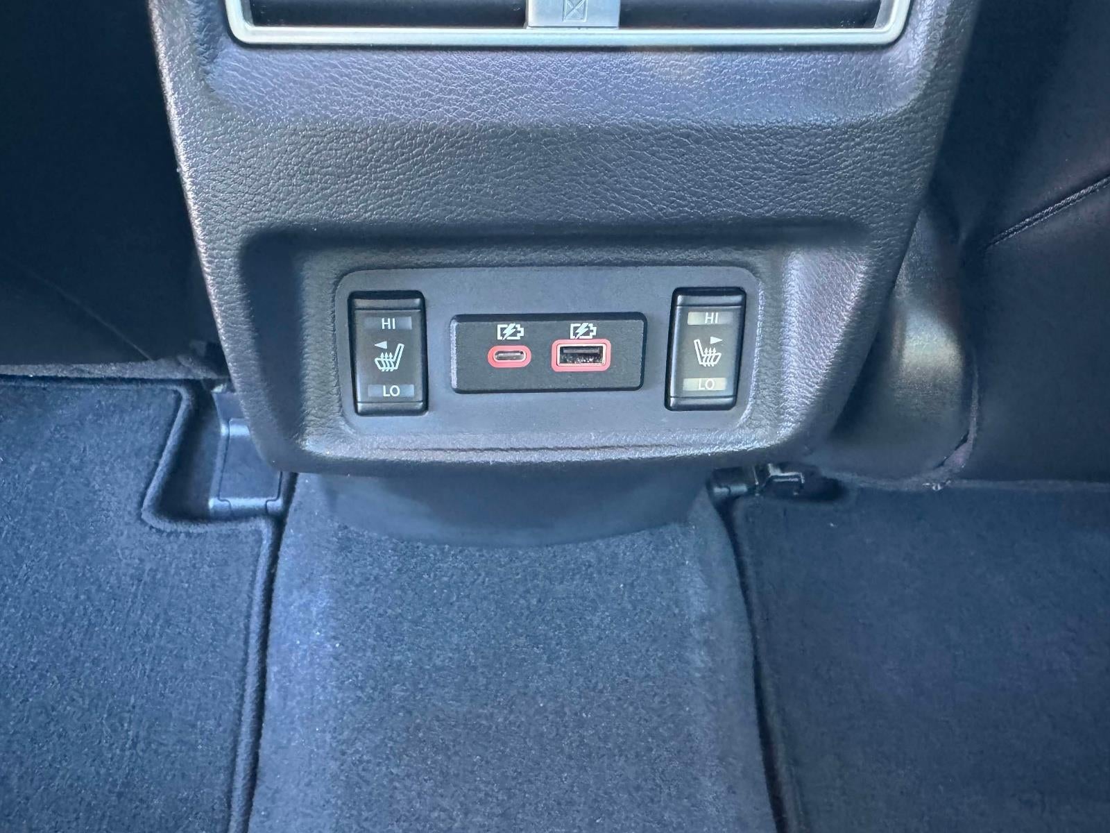 2023 Nissan Maxima Platinum