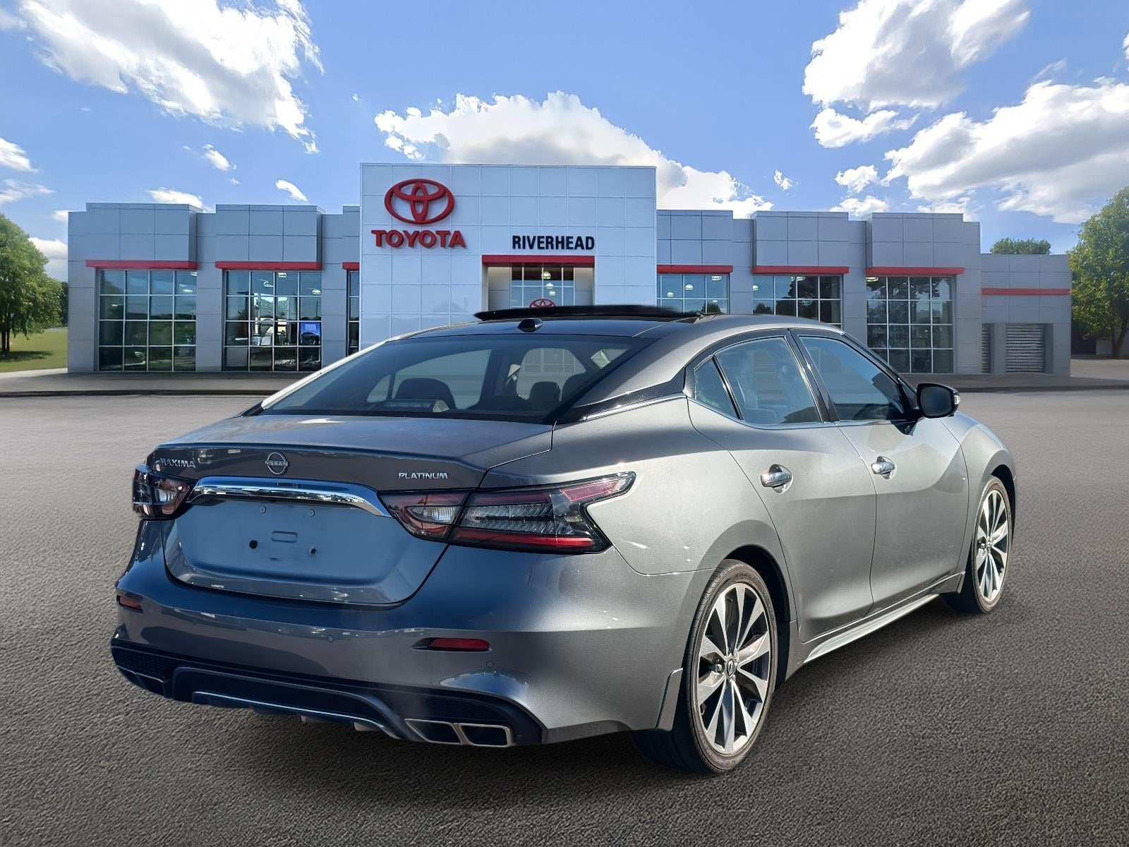 2023 Nissan Maxima Platinum