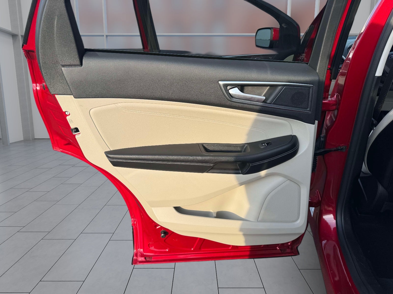 2023 Ford Edge Titanium