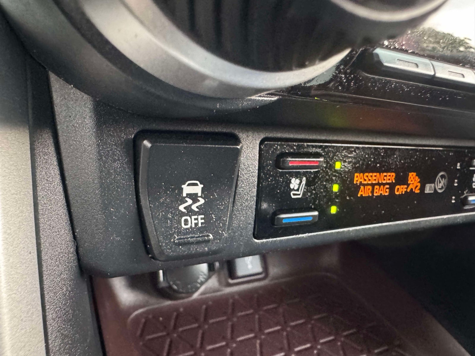 2020 Toyota RAV4 Hybrid Limited
