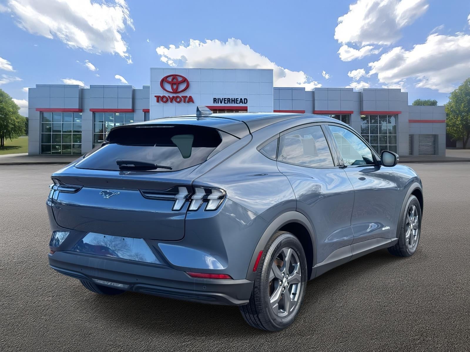 2021 Ford Mustang Mach-E Select