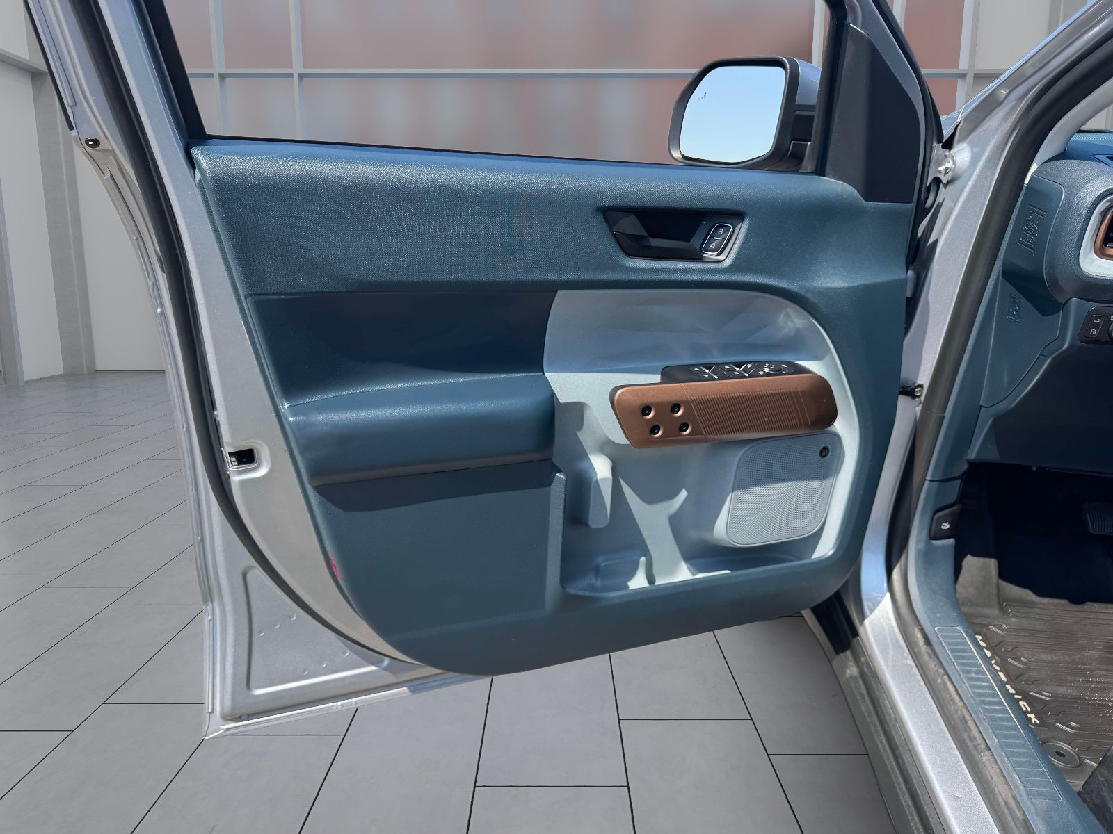 2022 Ford Maverick Lariat