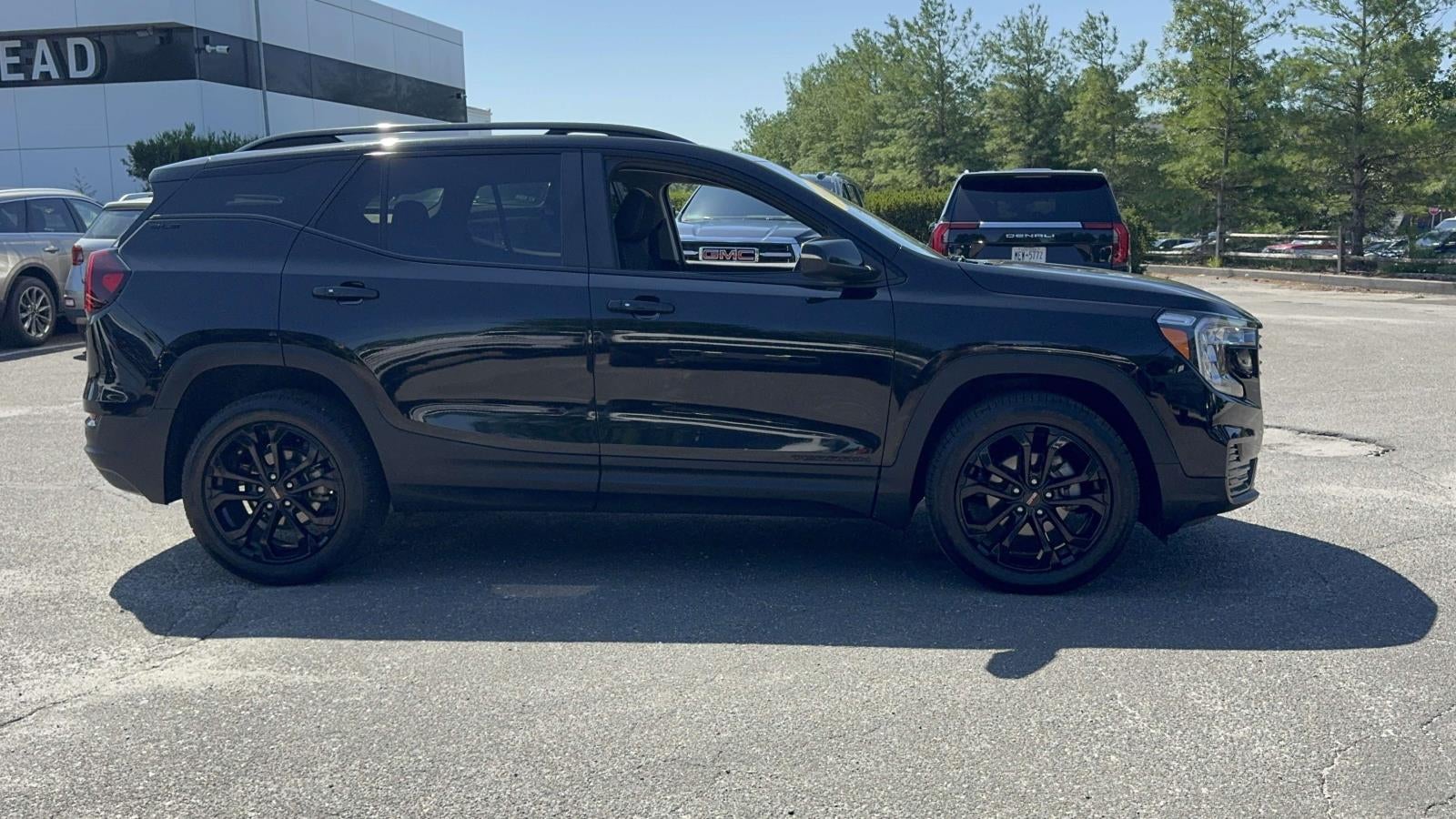 2022 GMC Terrain SLE