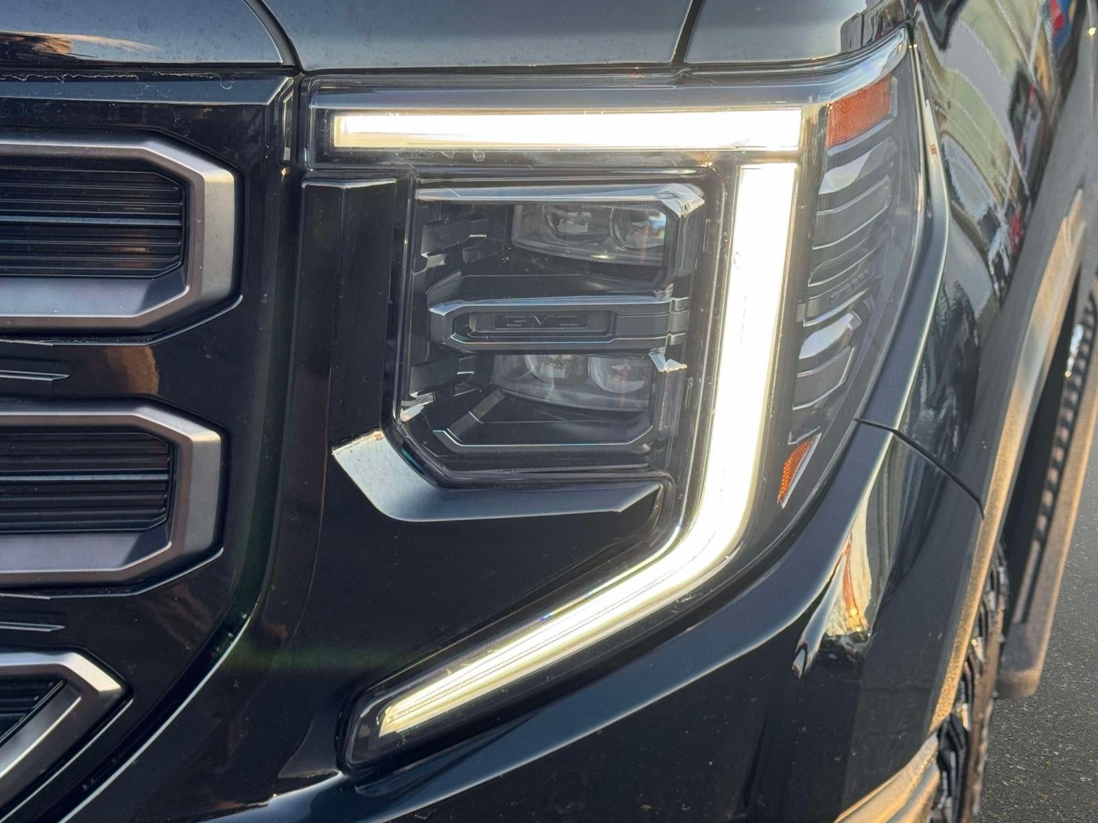 2023 GMC Sierra 1500 AT4X