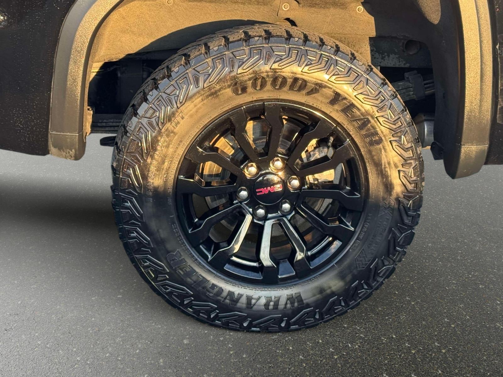 2023 GMC Sierra 1500 AT4X