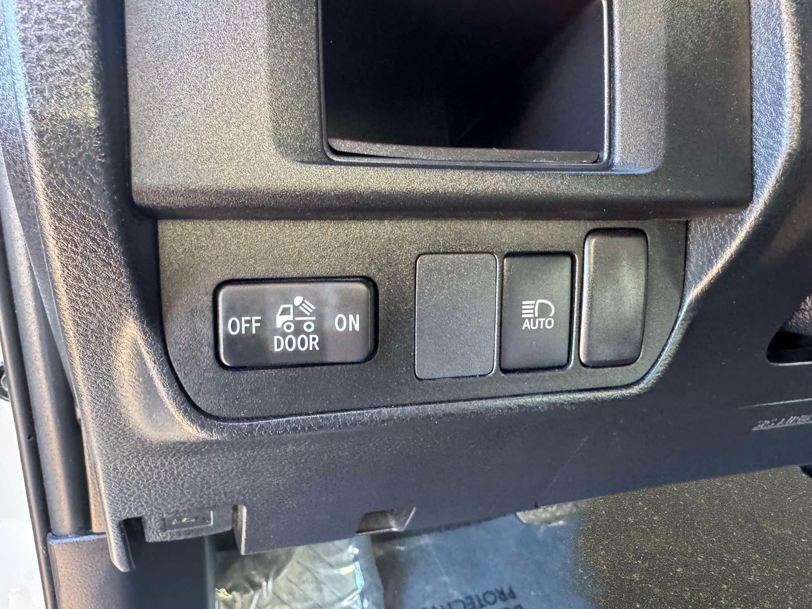 2019 Toyota Tacoma SR5 V6