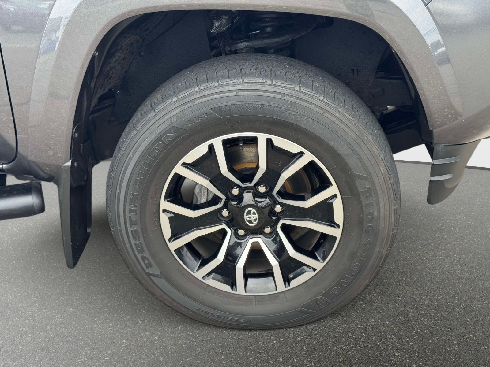 2023 Toyota Tacoma TRD Sport V6