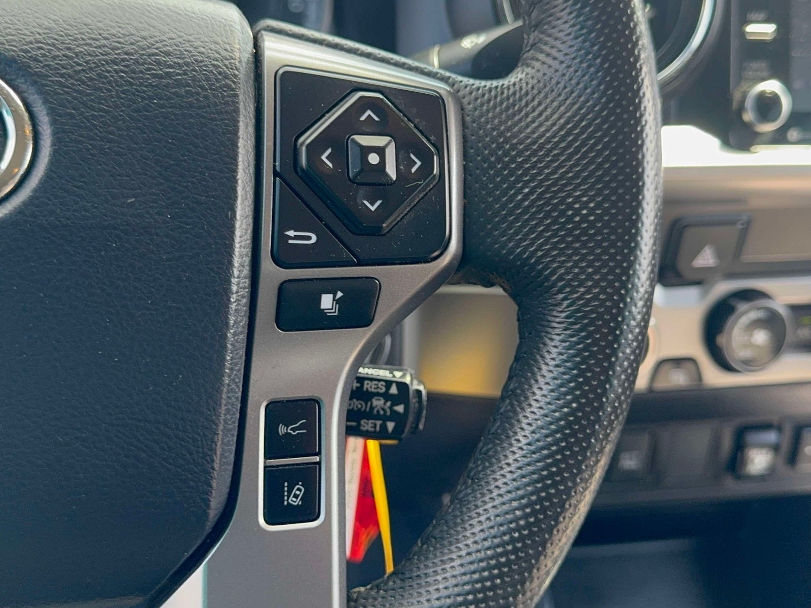 2020 Toyota Tacoma SR5 V6