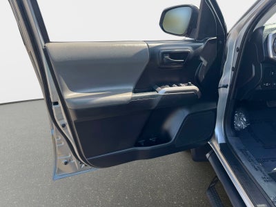 2020 Toyota Tacoma SR5 V6