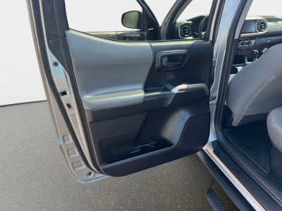 2020 Toyota Tacoma SR5 V6