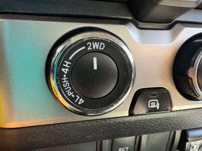2020 Toyota Tacoma SR5 V6