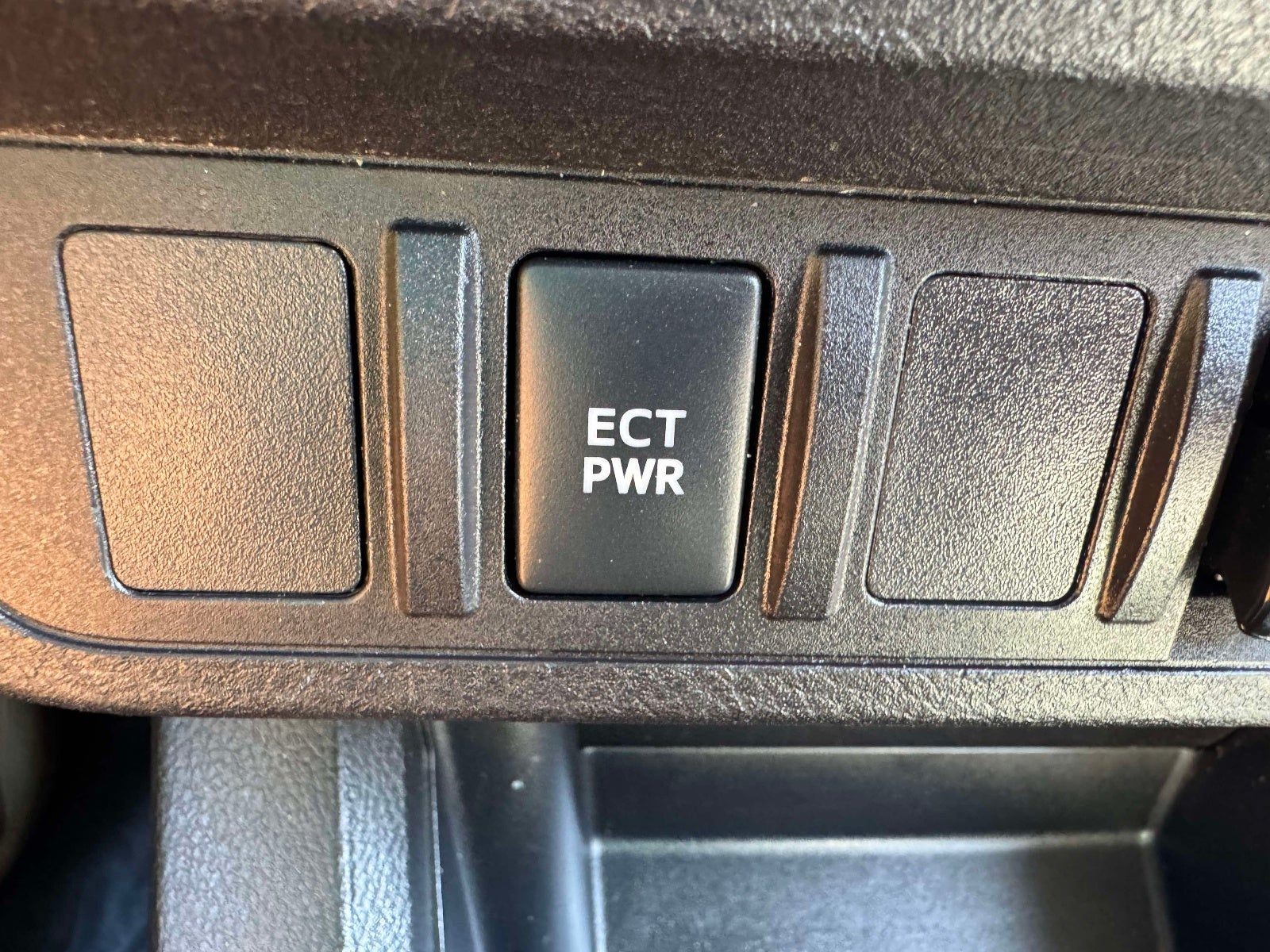 2020 Toyota Tacoma SR5 V6