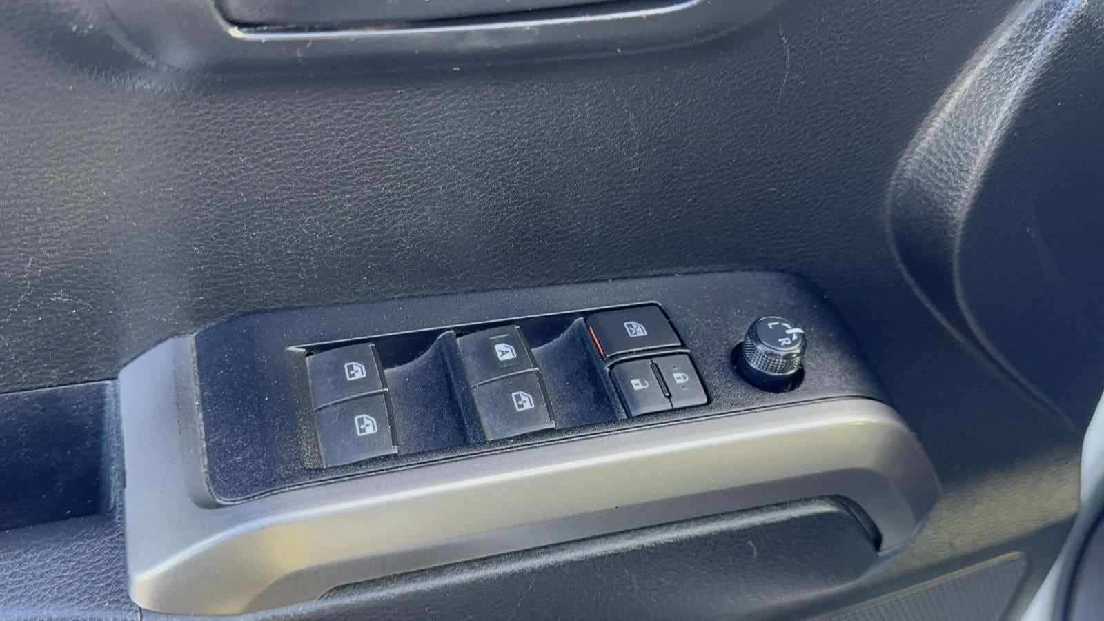 2019 Toyota Tacoma SR5 V6