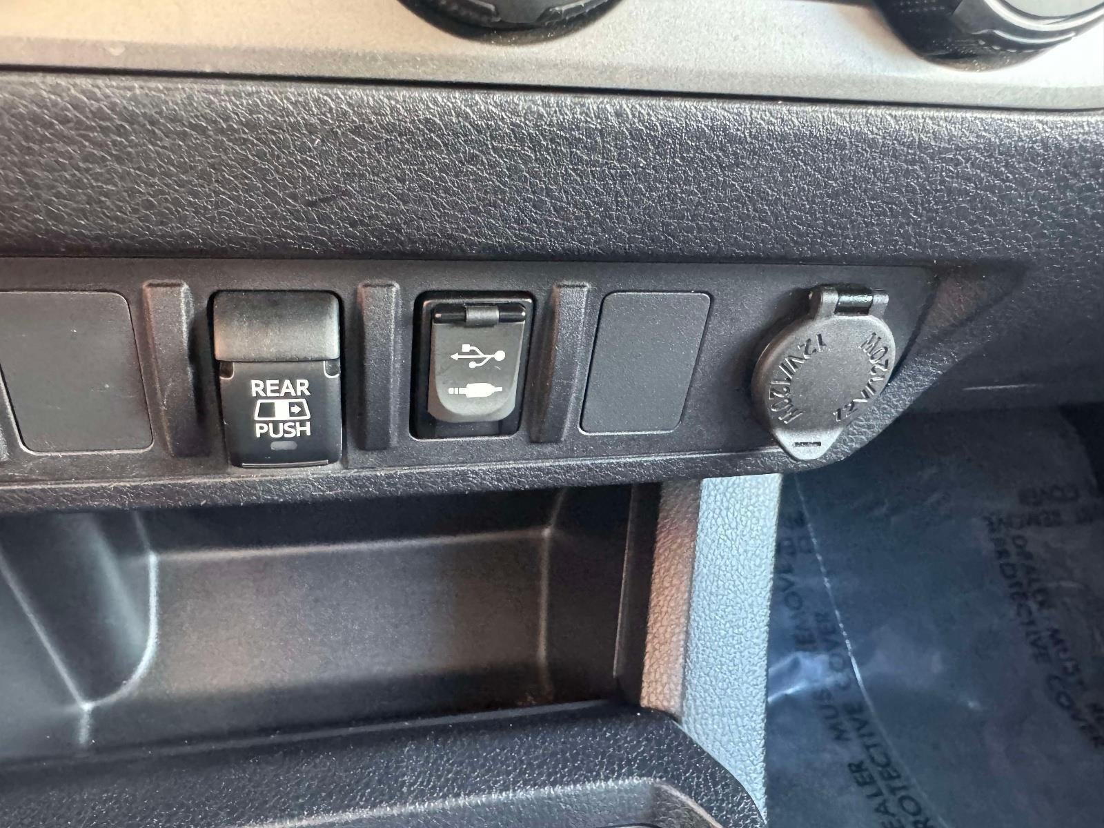 2019 Toyota Tacoma SR5 V6