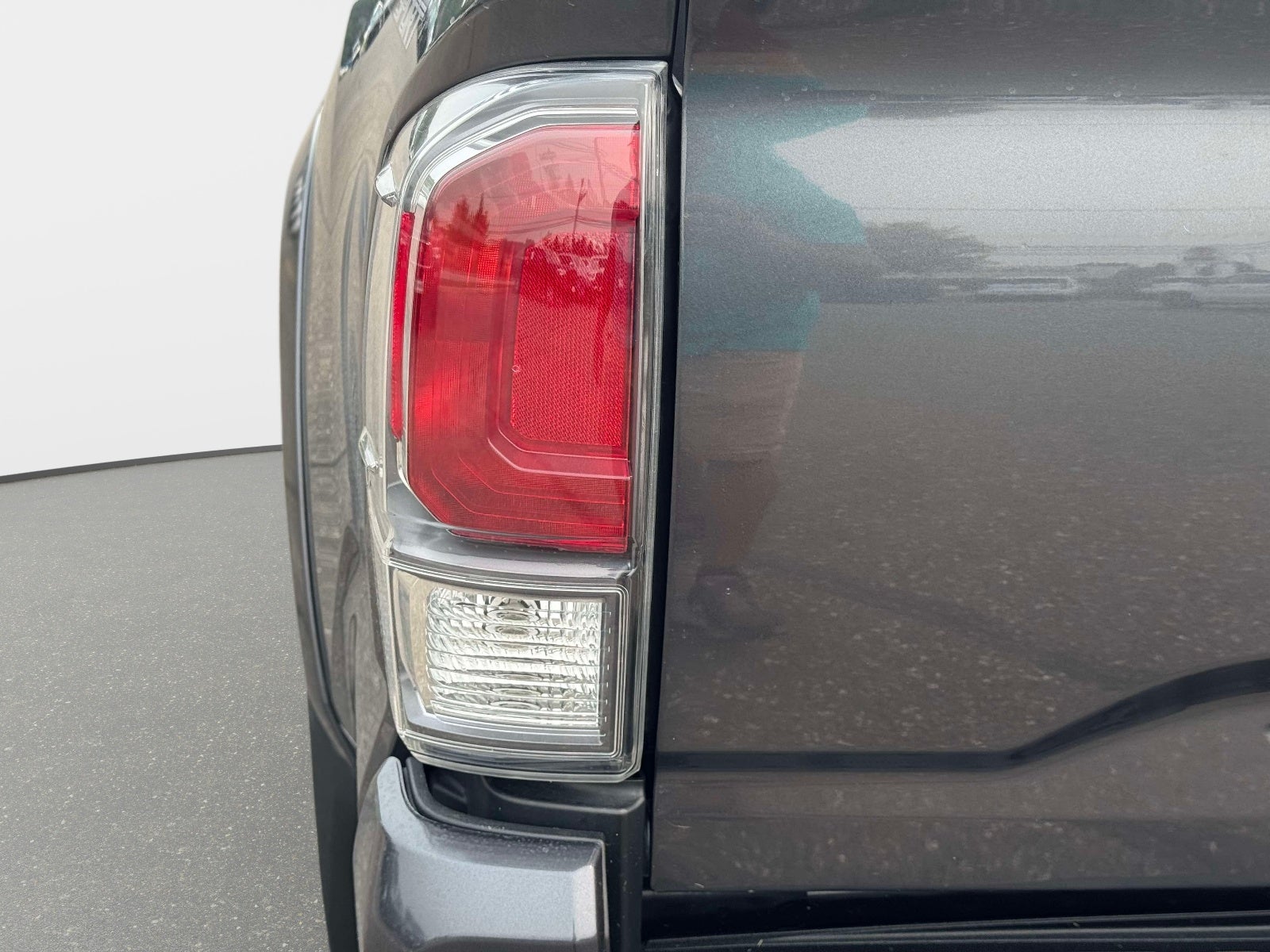 2022 Toyota Tacoma TRD Sport V6