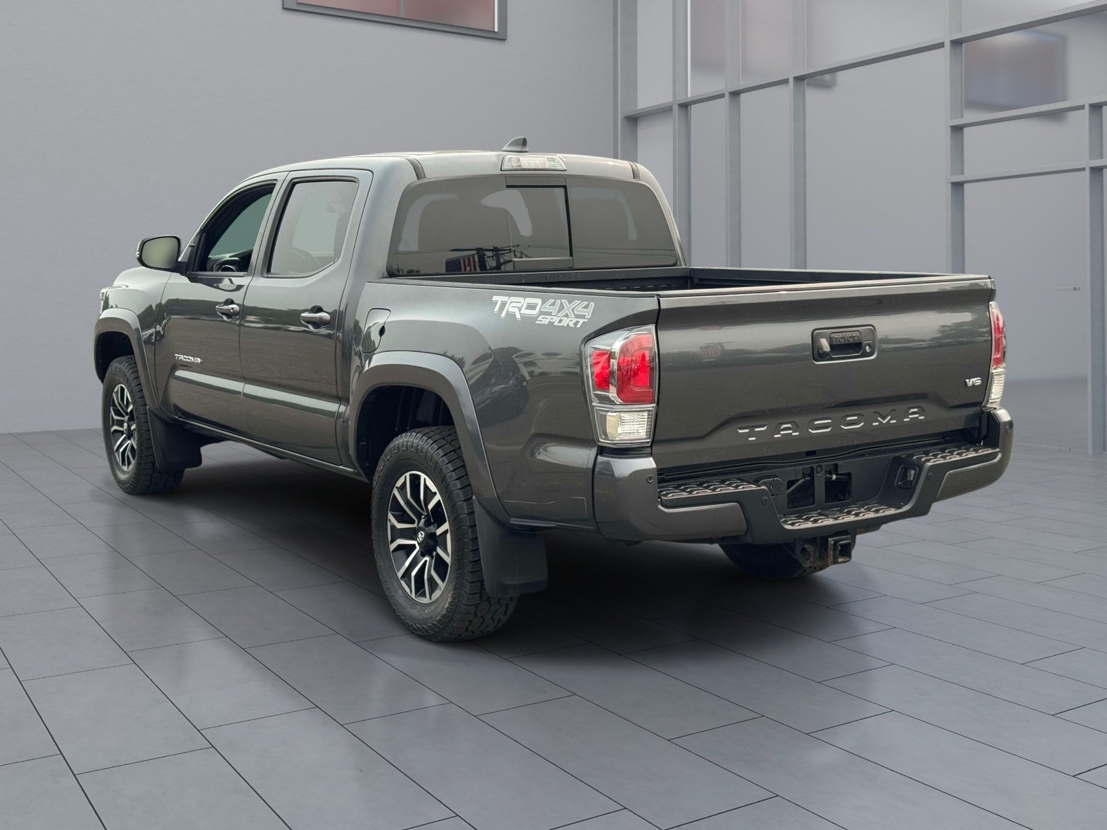 2022 Toyota Tacoma TRD Sport V6