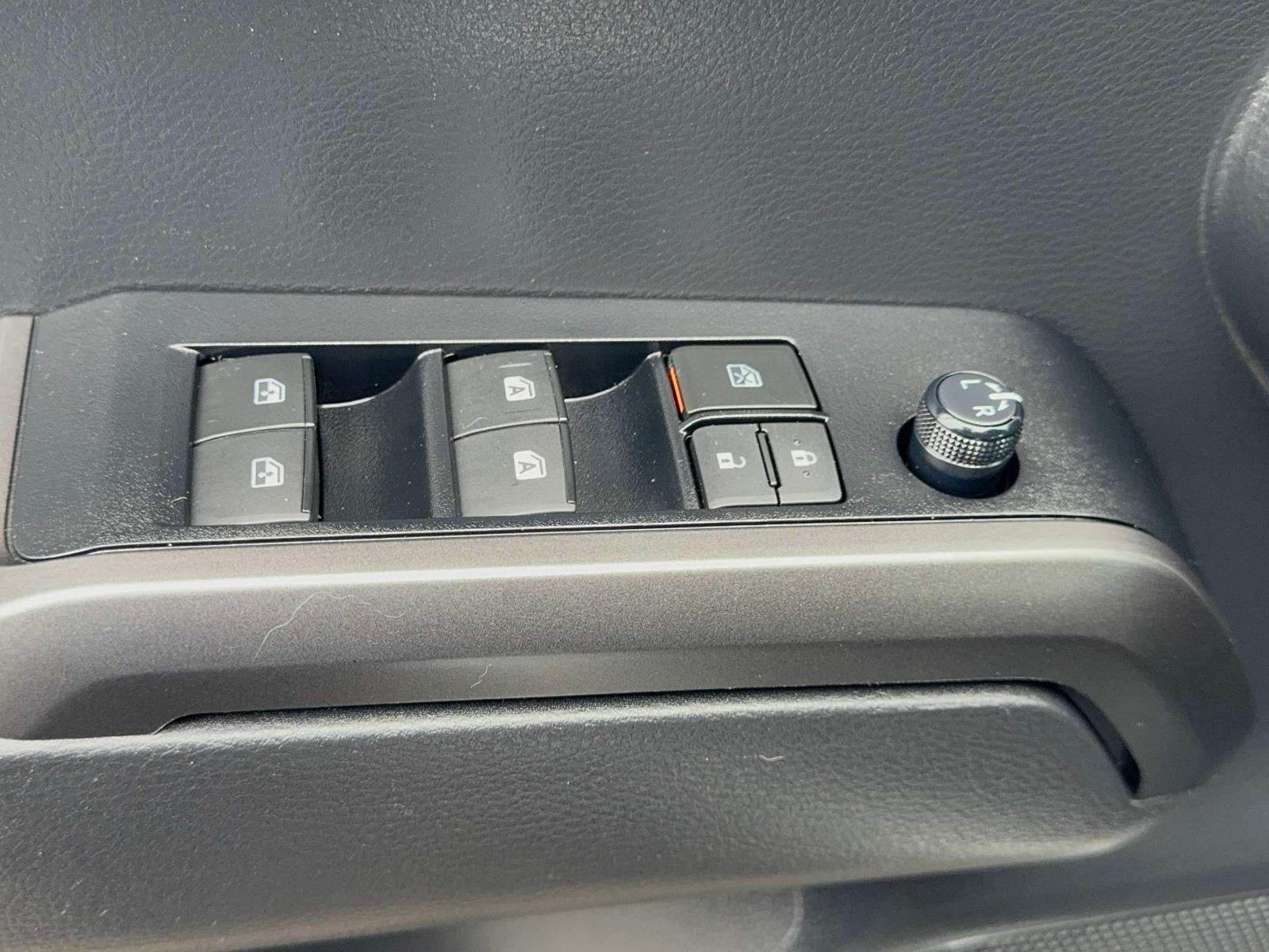 2022 Toyota Tacoma TRD Off-Road V6