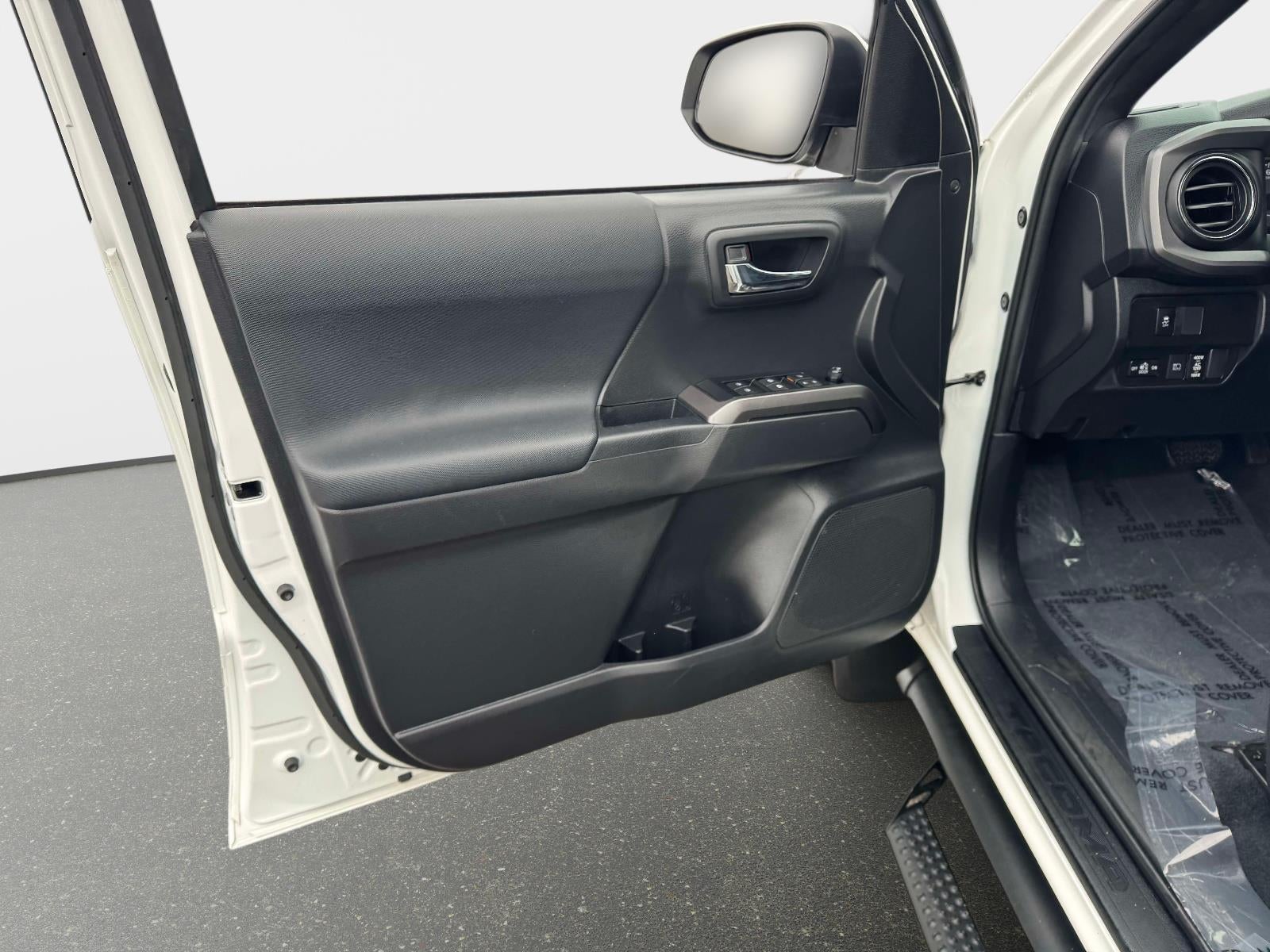 2022 Toyota Tacoma TRD Off-Road V6