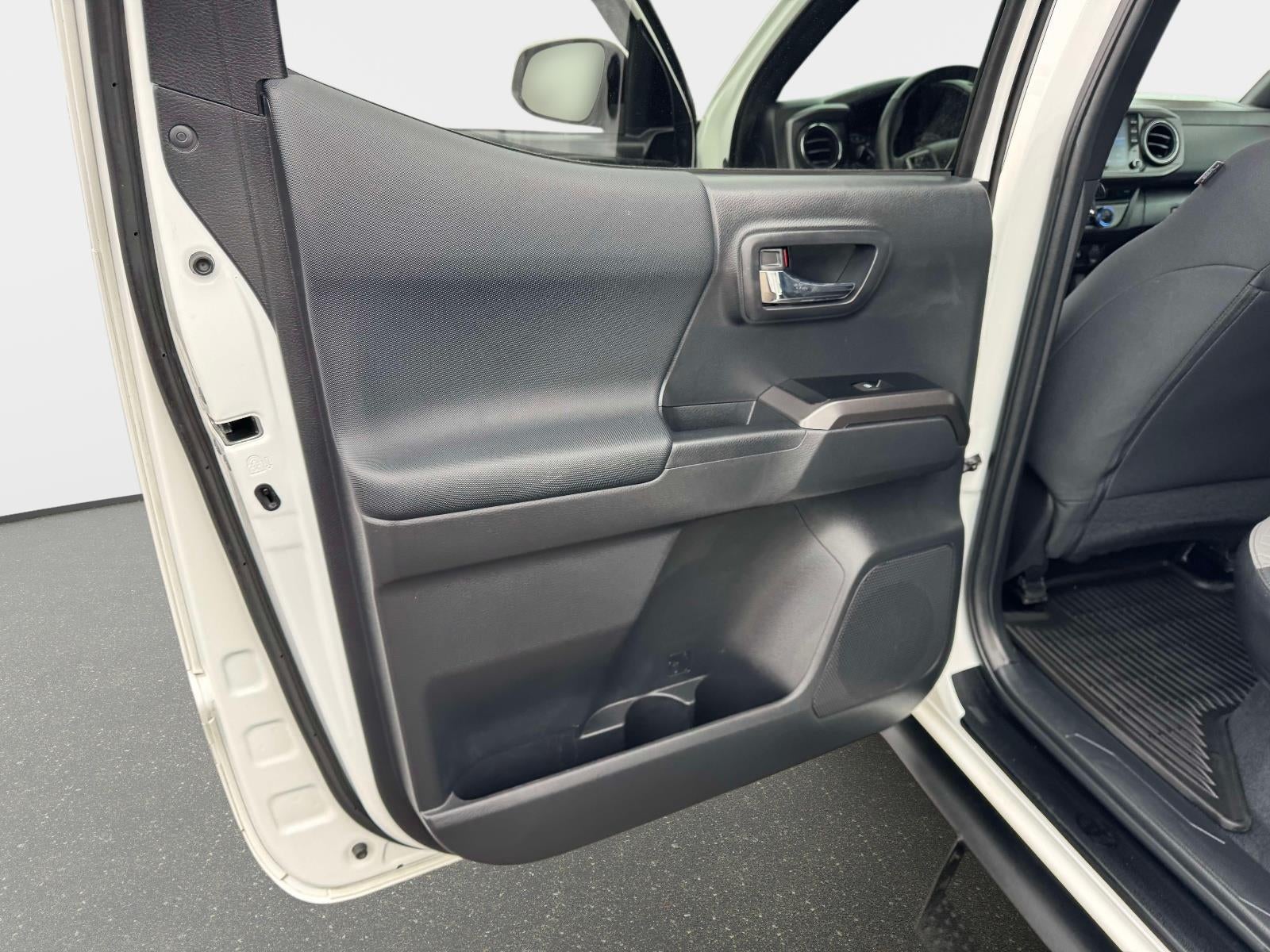 2022 Toyota Tacoma TRD Off-Road V6