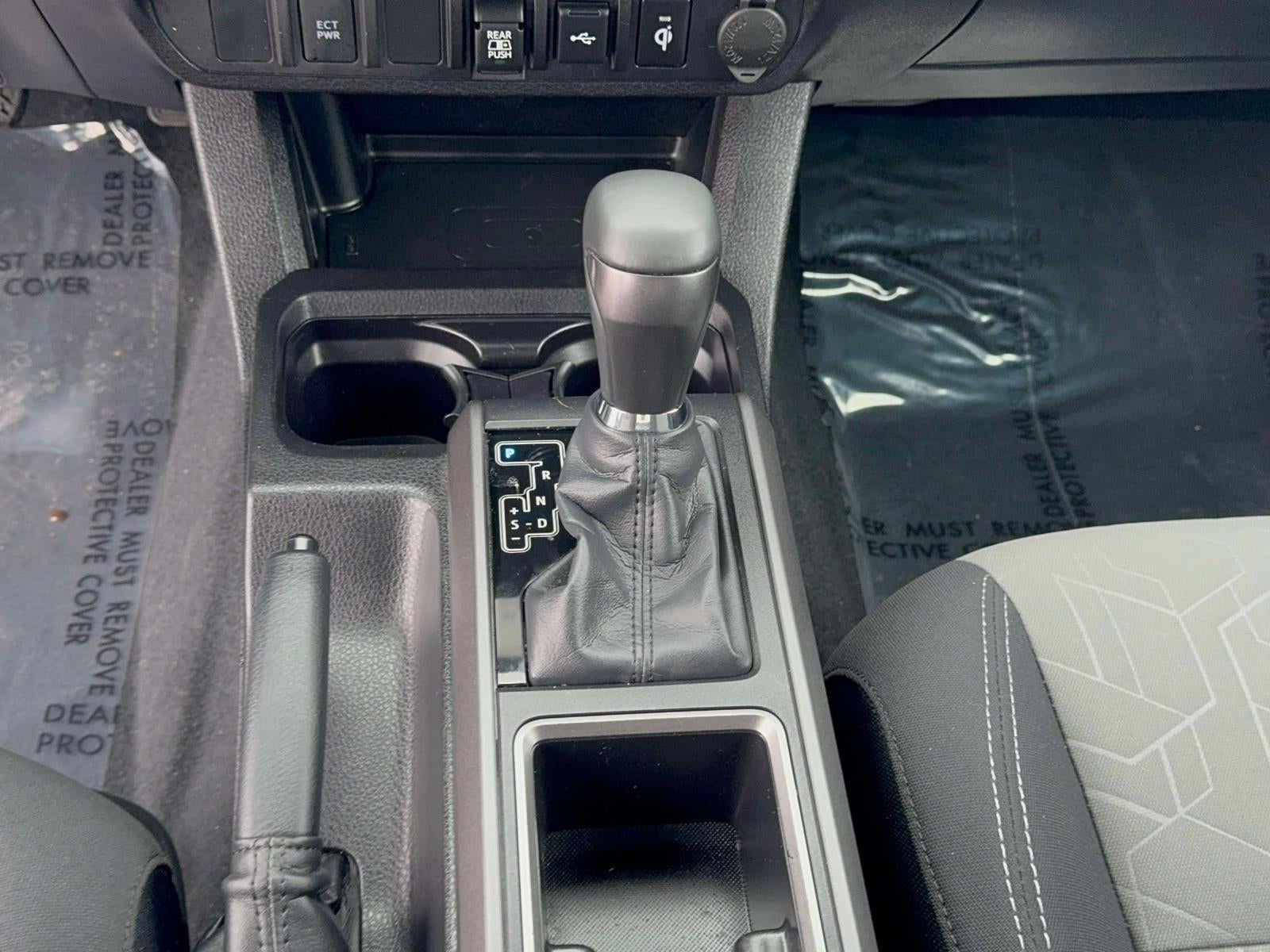 2022 Toyota Tacoma TRD Off-Road V6