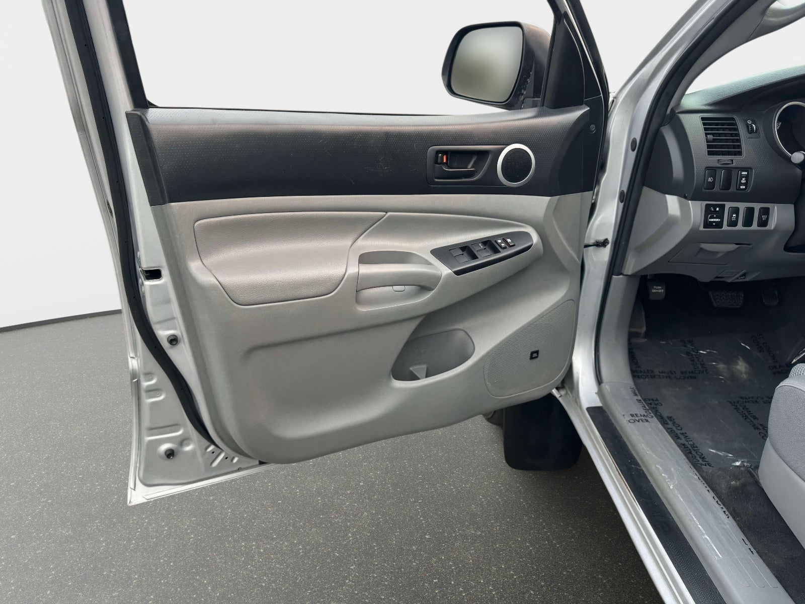 2012 Toyota Tacoma Base V6