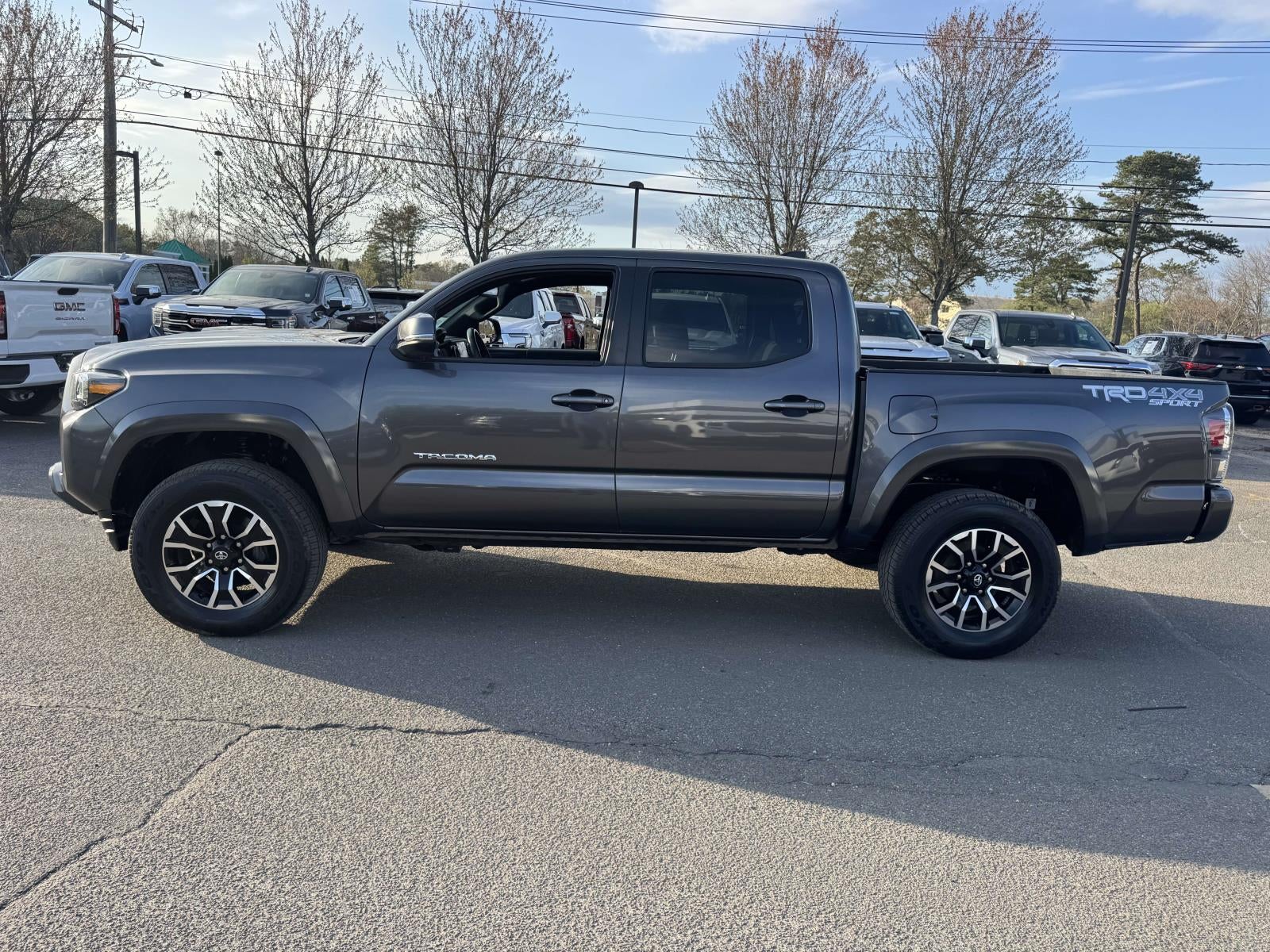 2023 Toyota Tacoma TRD Sport V6