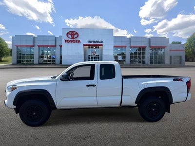 2022 Toyota Tacoma SR V6