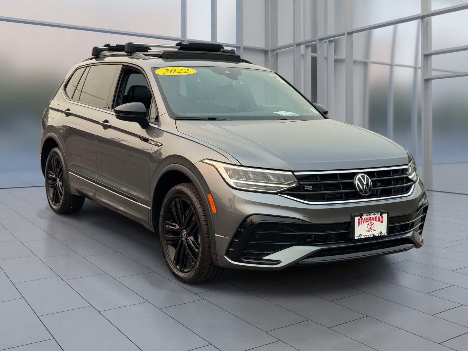 2022 Volkswagen Tiguan 2.0T SE R-Line Black