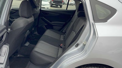 2019 Subaru Impreza 2.0i