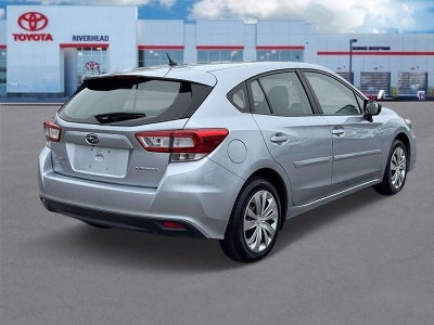 2019 Subaru Impreza 2.0i