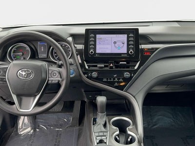 2024 Toyota Camry Hybrid LE