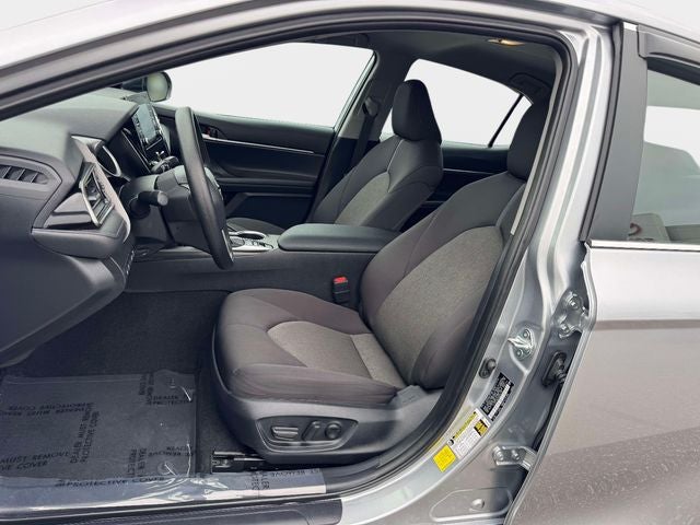 2024 Toyota Camry Hybrid LE