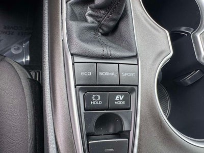 2024 Toyota Camry Hybrid LE