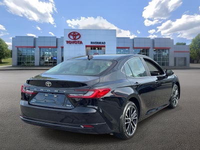 2025 Toyota Camry XLE