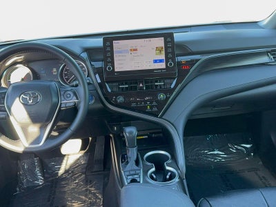 2023 Toyota Camry Hybrid XLE